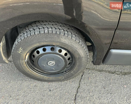 Черный Ниссан Примастар, объемом двигателя 2 л и пробегом 200 тыс. км за 9799 $, фото 67 на Automoto.ua