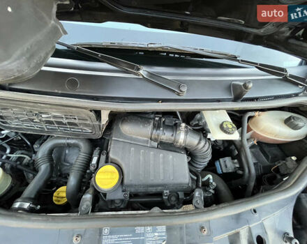 Черный Ниссан Примастар, объемом двигателя 2 л и пробегом 200 тыс. км за 9799 $, фото 137 на Automoto.ua