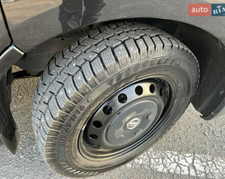 Черный Ниссан Примастар, объемом двигателя 2 л и пробегом 200 тыс. км за 9799 $, фото 66 на Automoto.ua