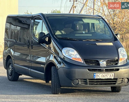 Черный Ниссан Примастар, объемом двигателя 2 л и пробегом 200 тыс. км за 9799 $, фото 6 на Automoto.ua