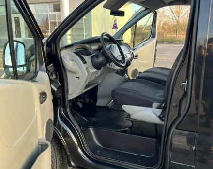 Черный Ниссан Примастар, объемом двигателя 2 л и пробегом 200 тыс. км за 9799 $, фото 134 на Automoto.ua