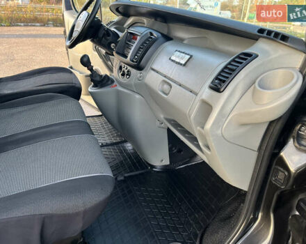 Черный Ниссан Примастар, объемом двигателя 2 л и пробегом 200 тыс. км за 9799 $, фото 113 на Automoto.ua