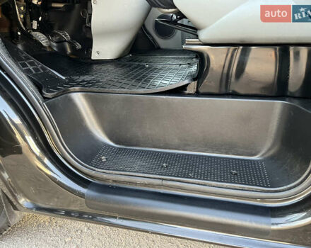 Черный Ниссан Примастар, объемом двигателя 2 л и пробегом 200 тыс. км за 9799 $, фото 88 на Automoto.ua