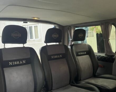 Черный Ниссан Примастар, объемом двигателя 2 л и пробегом 282 тыс. км за 11500 $, фото 23 на Automoto.ua