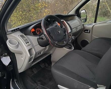 Черный Ниссан Примастар, объемом двигателя 2 л и пробегом 299 тыс. км за 14000 $, фото 7 на Automoto.ua