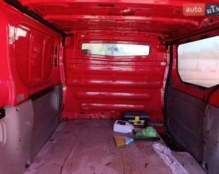 Красный Ниссан Примастар, объемом двигателя 2 л и пробегом 413 тыс. км за 6999 $, фото 6 на Automoto.ua