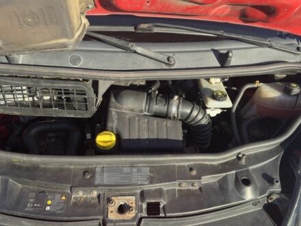 Красный Ниссан Примастар, объемом двигателя 2 л и пробегом 238 тыс. км за 6250 $, фото 1 на Automoto.ua