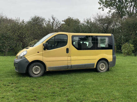 Жовтий Ніссан Прімастар, об'ємом двигуна 1.9 л та пробігом 260 тис. км за 5400 $, фото 1 на Automoto.ua