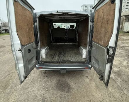 Серый Ниссан Примастар, объемом двигателя 1.9 л и пробегом 183 тыс. км за 3500 $, фото 7 на Automoto.ua