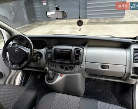 Серый Ниссан Примастар, объемом двигателя 2.5 л и пробегом 285 тыс. км за 7350 $, фото 15 на Automoto.ua