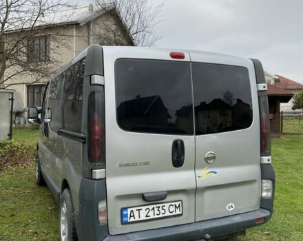 Сірий Ніссан Прімастар, об'ємом двигуна 1.9 л та пробігом 400 тис. км за 5899 $, фото 4 на Automoto.ua