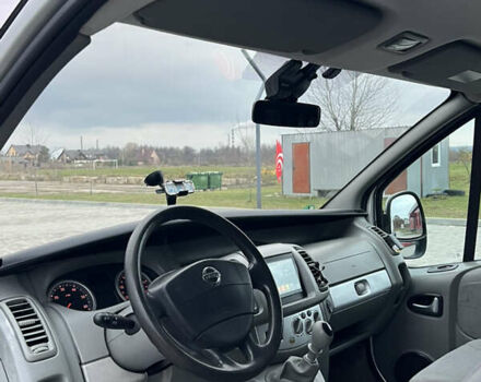 Серый Ниссан Примастар, объемом двигателя 2.5 л и пробегом 237 тыс. км за 9700 $, фото 24 на Automoto.ua