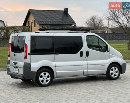 Серый Ниссан Примастар, объемом двигателя 2.5 л и пробегом 237 тыс. км за 9700 $, фото 12 на Automoto.ua