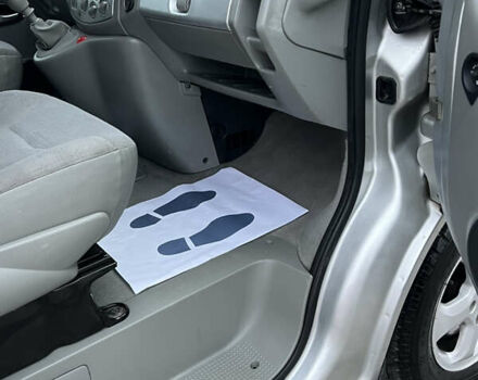 Серый Ниссан Примастар, объемом двигателя 2.5 л и пробегом 237 тыс. км за 9700 $, фото 34 на Automoto.ua