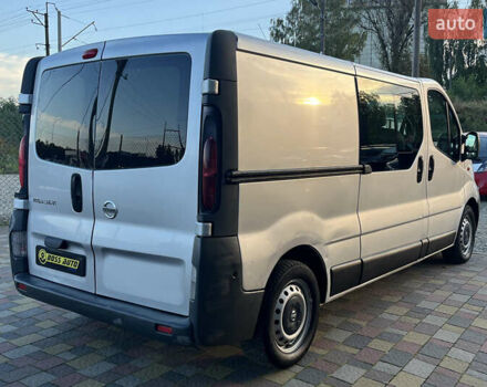 Серый Ниссан Примастар, объемом двигателя 1.87 л и пробегом 300 тыс. км за 7999 $, фото 6 на Automoto.ua