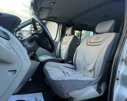 Серый Ниссан Примастар, объемом двигателя 1.9 л и пробегом 300 тыс. км за 7680 $, фото 9 на Automoto.ua