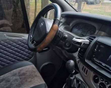 Серый Ниссан Примастар, объемом двигателя 2 л и пробегом 293 тыс. км за 9800 $, фото 11 на Automoto.ua