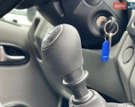 Сірий Ніссан Прімастар, об'ємом двигуна 2 л та пробігом 218 тис. км за 15300 $, фото 10 на Automoto.ua