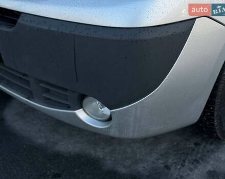 Сірий Ніссан Прімастар, об'ємом двигуна 2 л та пробігом 342 тис. км за 15300 $, фото 12 на Automoto.ua