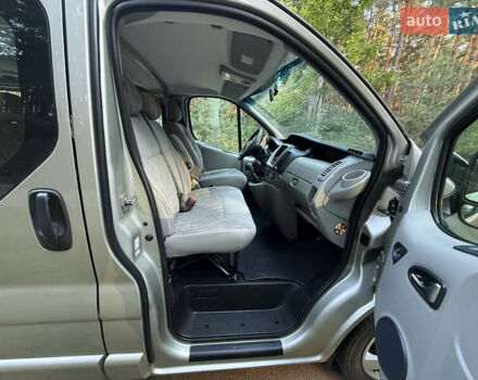 Серый Ниссан Примастар, объемом двигателя 2 л и пробегом 232 тыс. км за 16800 $, фото 38 на Automoto.ua