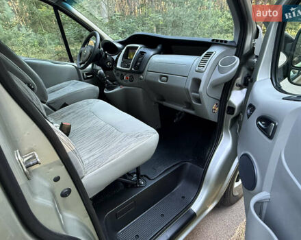 Серый Ниссан Примастар, объемом двигателя 2 л и пробегом 232 тыс. км за 16800 $, фото 33 на Automoto.ua