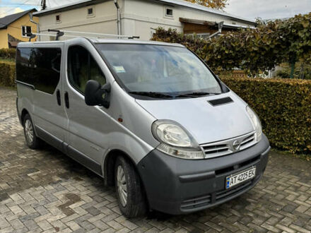 Сірий Ніссан Прімастар, об'ємом двигуна 1.87 л та пробігом 266 тис. км за 8100 $, фото 1 на Automoto.ua