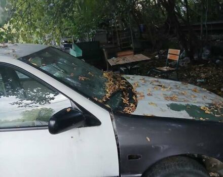 Білий Ніссан Прімера, об'ємом двигуна 1.6 л та пробігом 111 тис. км за 500 $, фото 3 на Automoto.ua