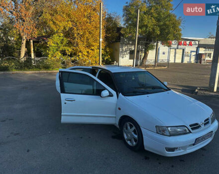 Білий Ніссан Прімера, об'ємом двигуна 2 л та пробігом 392 тис. км за 2700 $, фото 5 на Automoto.ua