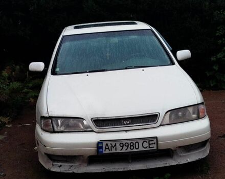 Белый Ниссан Примера, объемом двигателя 2 л и пробегом 250 тыс. км за 592 $, фото 1 на Automoto.ua