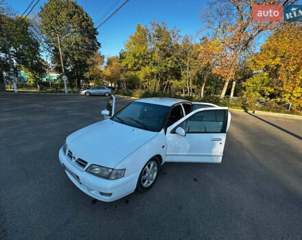 Білий Ніссан Прімера, об'ємом двигуна 2 л та пробігом 392 тис. км за 2700 $, фото 1 на Automoto.ua