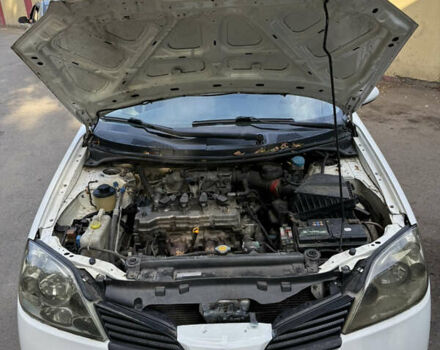 Белый Ниссан Примера, объемом двигателя 1.8 л и пробегом 290 тыс. км за 2800 $, фото 6 на Automoto.ua