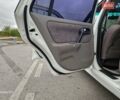 Белый Ниссан Примера, объемом двигателя 1.97 л и пробегом 250 тыс. км за 2600 $, фото 8 на Automoto.ua