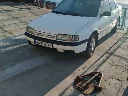 Белый Ниссан Примера, объемом двигателя 1.6 л и пробегом 322 тыс. км за 1700 $, фото 1 на Automoto.ua