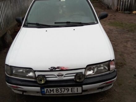Белый Ниссан Примера, объемом двигателя 1.5 л и пробегом 200 тыс. км за 750 $, фото 1 на Automoto.ua
