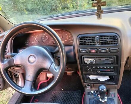 Бежевый Ниссан Примера, объемом двигателя 2 л и пробегом 250 тыс. км за 1600 $, фото 4 на Automoto.ua