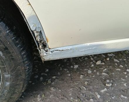 Бежевый Ниссан Примера, объемом двигателя 2 л и пробегом 270 тыс. км за 1550 $, фото 7 на Automoto.ua