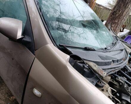 Бежевый Ниссан Примера, объемом двигателя 2 л и пробегом 300 тыс. км за 1500 $, фото 6 на Automoto.ua