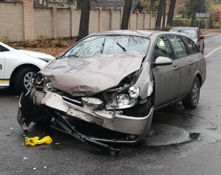 Бежевый Ниссан Примера, объемом двигателя 2 л и пробегом 300 тыс. км за 1500 $, фото 7 на Automoto.ua