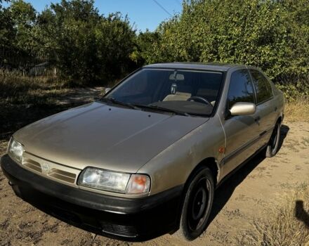 Бежевый Ниссан Примера, объемом двигателя 2 л и пробегом 300 тыс. км за 1100 $, фото 1 на Automoto.ua