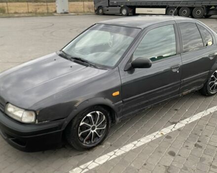 Чорний Ніссан Прімера, об'ємом двигуна 2 л та пробігом 430 тис. км за 1600 $, фото 1 на Automoto.ua