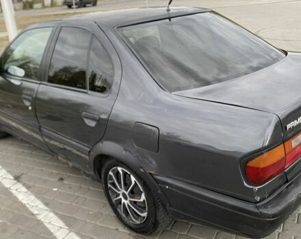 Чорний Ніссан Прімера, об'ємом двигуна 2 л та пробігом 430 тис. км за 1600 $, фото 5 на Automoto.ua