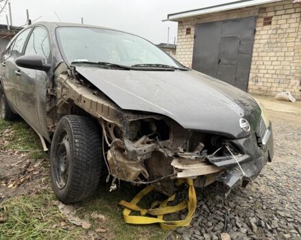 Черный Ниссан Примера, объемом двигателя 1.9 л и пробегом 250 тыс. км за 1450 $, фото 3 на Automoto.ua