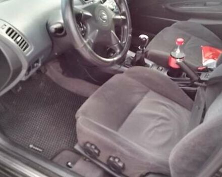 Черный Ниссан Примера, объемом двигателя 2.02 л и пробегом 328 тыс. км за 3600 $, фото 4 на Automoto.ua