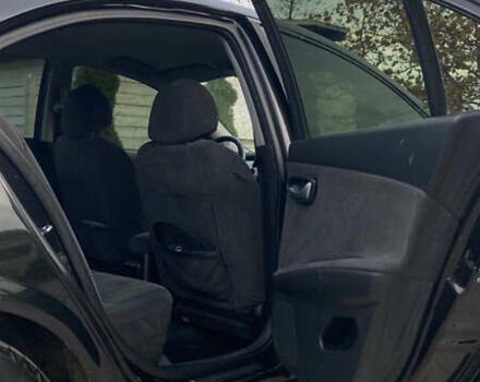 Черный Ниссан Примера, объемом двигателя 1.8 л и пробегом 240 тыс. км за 3100 $, фото 17 на Automoto.ua