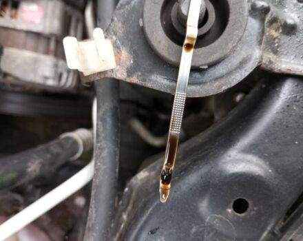 Черный Ниссан Примера, объемом двигателя 1.8 л и пробегом 157 тыс. км за 4500 $, фото 23 на Automoto.ua