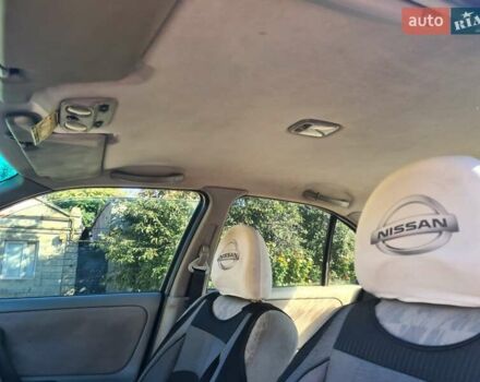 Черный Ниссан Примера, объемом двигателя 1.6 л и пробегом 377 тыс. км за 3200 $, фото 9 на Automoto.ua