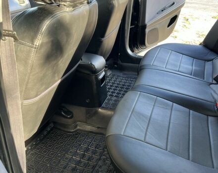 Черный Ниссан Примера, объемом двигателя 2.2 л и пробегом 316 тыс. км за 2350 $, фото 7 на Automoto.ua