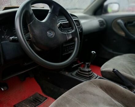 Красный Ниссан Примера, объемом двигателя 0 л и пробегом 227 тыс. км за 1700 $, фото 3 на Automoto.ua