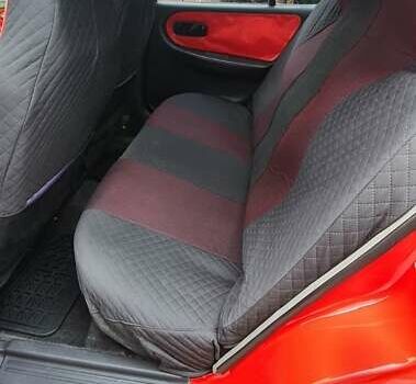 Красный Ниссан Примера, объемом двигателя 2 л и пробегом 250 тыс. км за 3000 $, фото 6 на Automoto.ua