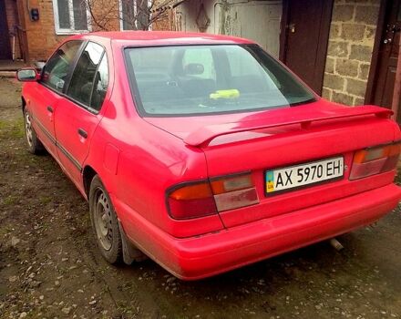 Красный Ниссан Примера, объемом двигателя 1.6 л и пробегом 200 тыс. км за 1300 $, фото 3 на Automoto.ua